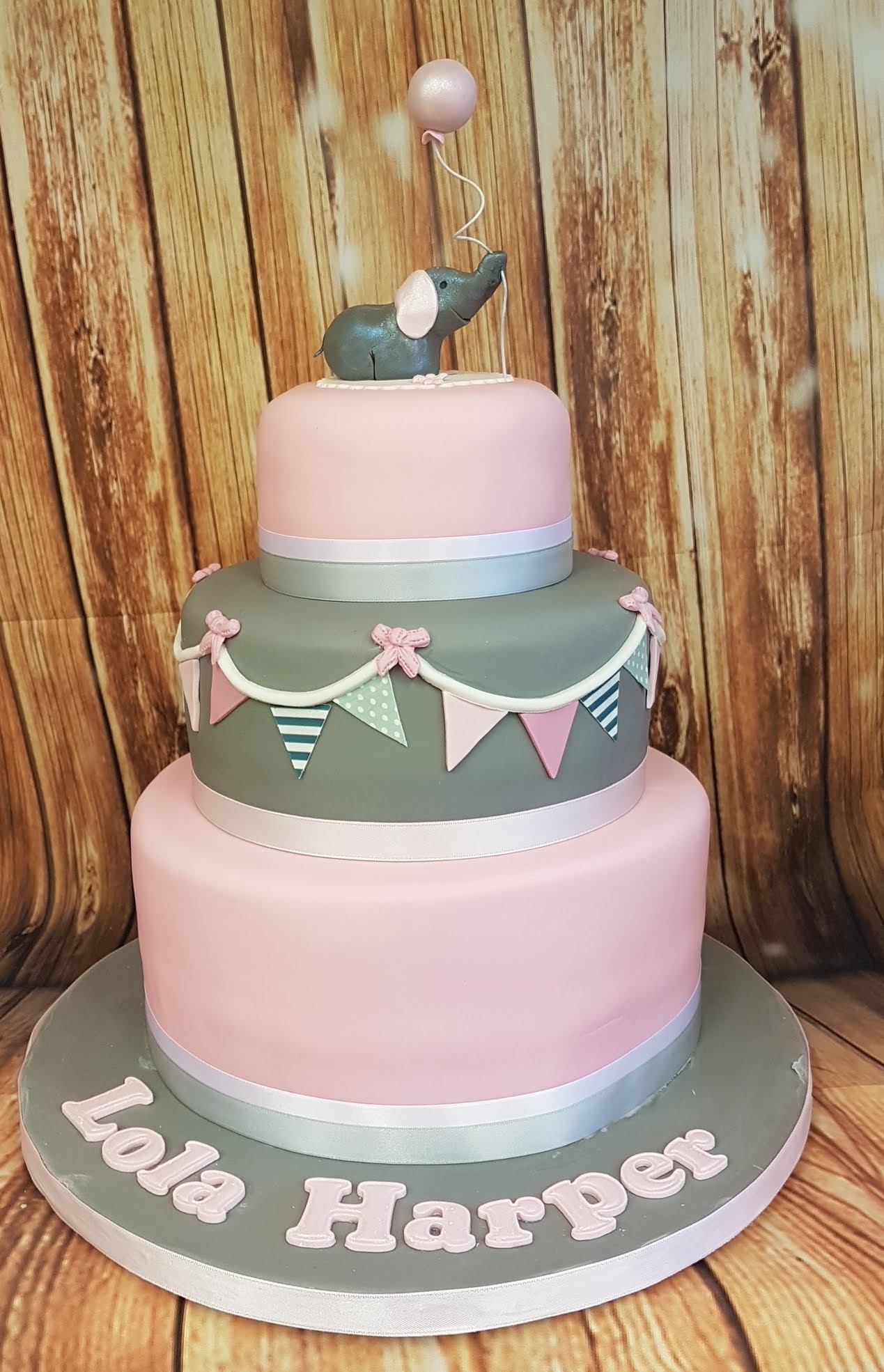 Baby Shower & Christening Cakes 7