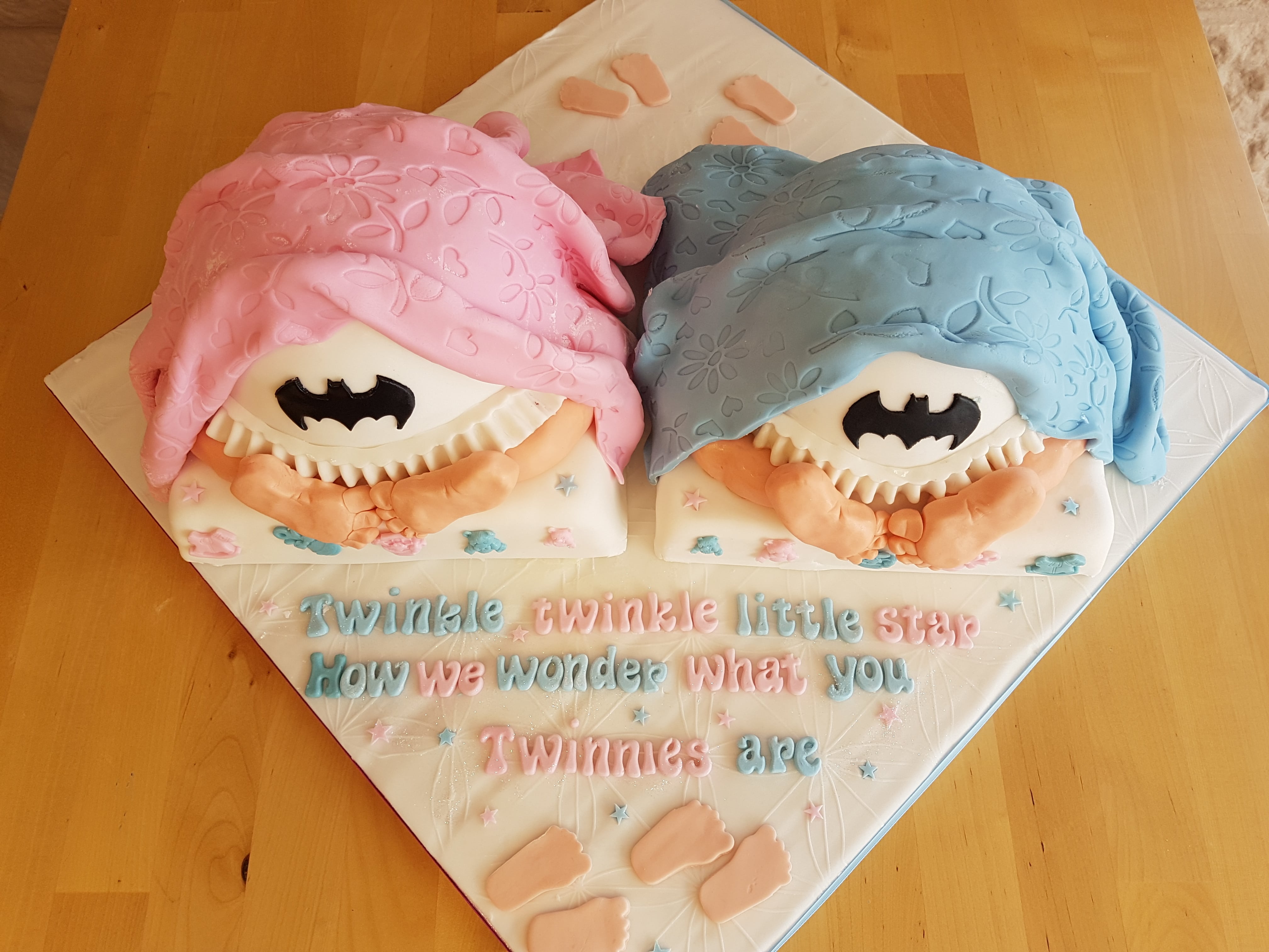 Baby Shower & Christening Cakes 18