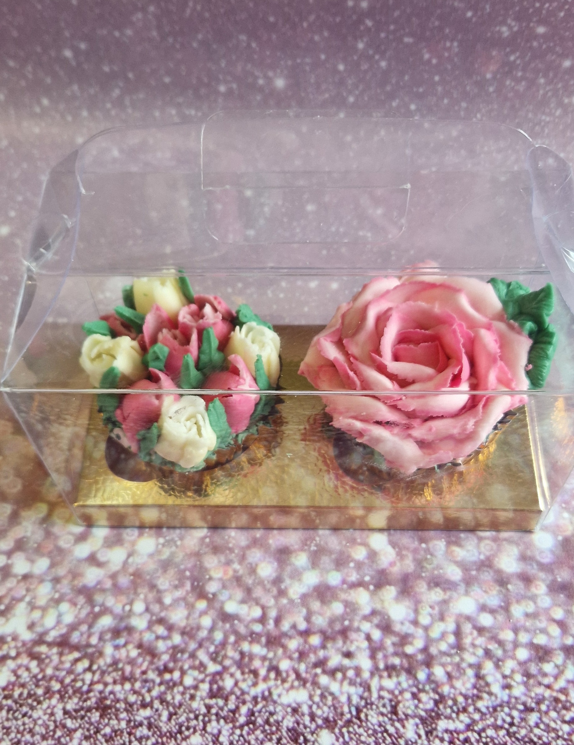 Mother's Day cupcake design 3